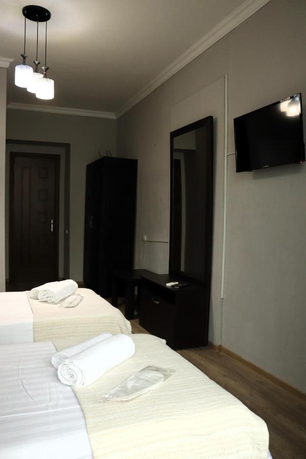 Erekle 8/10 Tbilisi Exterior foto