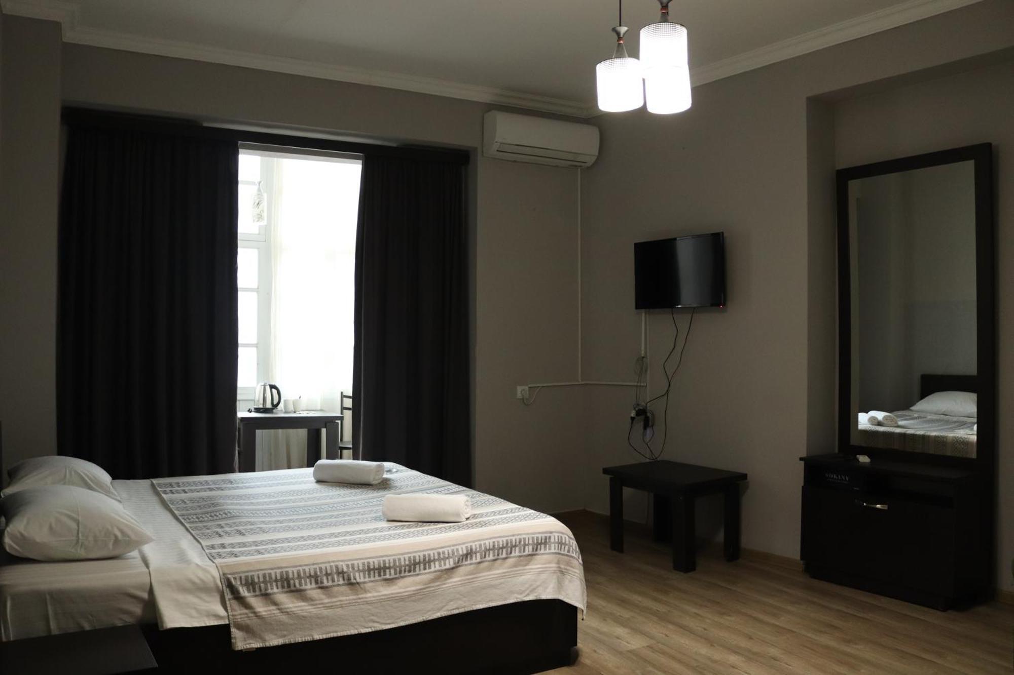 Erekle 8/10 Tbilisi Exterior foto